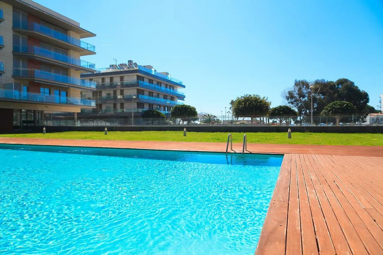 Uhc Esquirol Apartments Cambrils