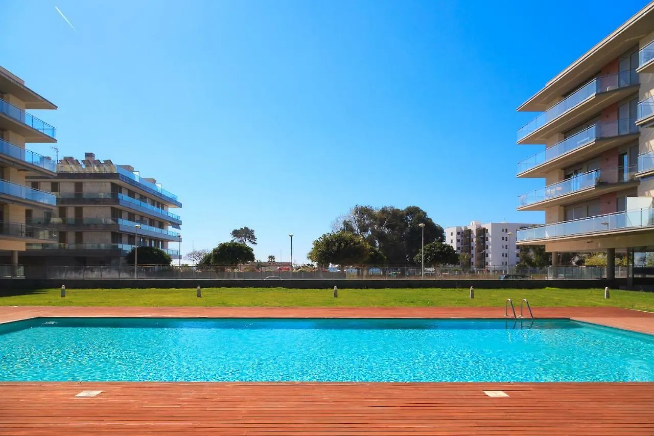 Uhc Esquirol Apartments Cambrils