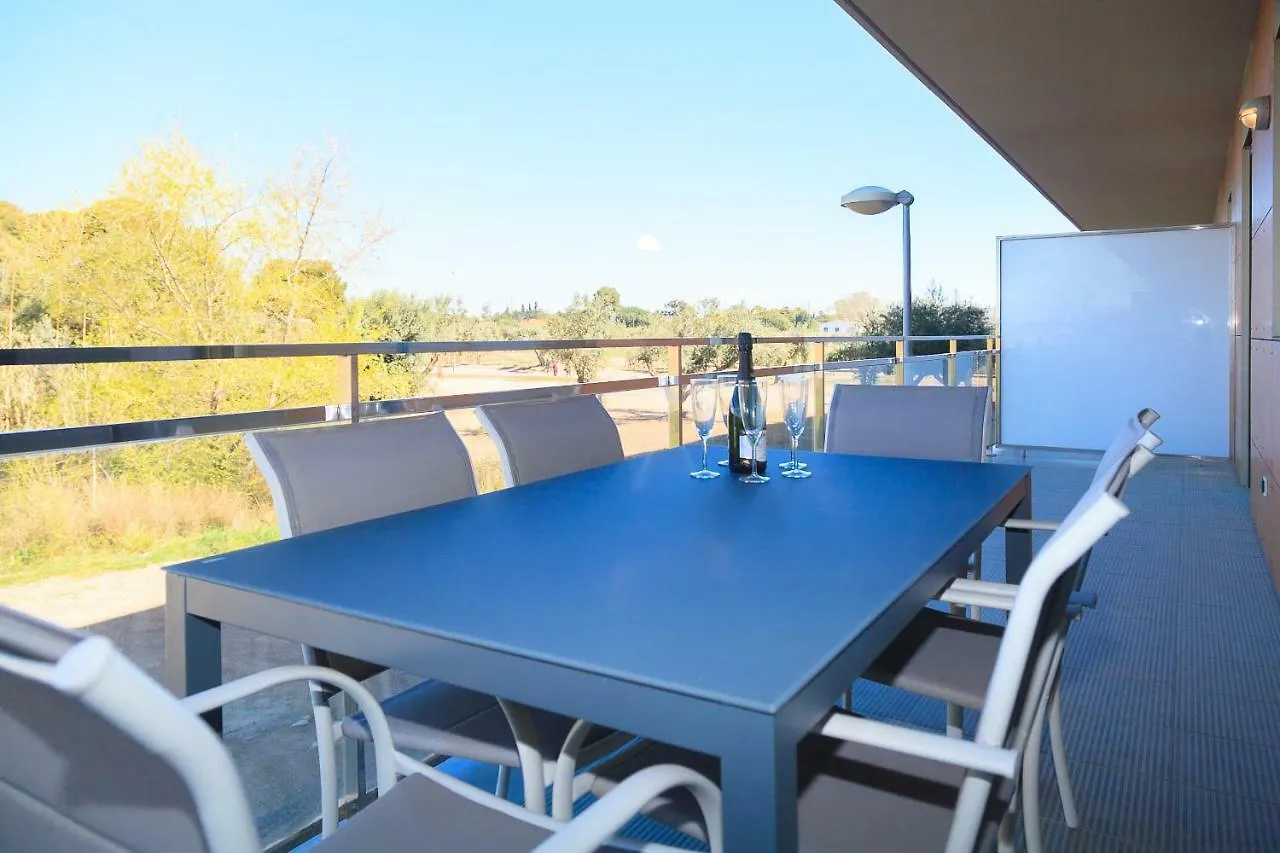 Uhc Esquirol Apartments Cambrils